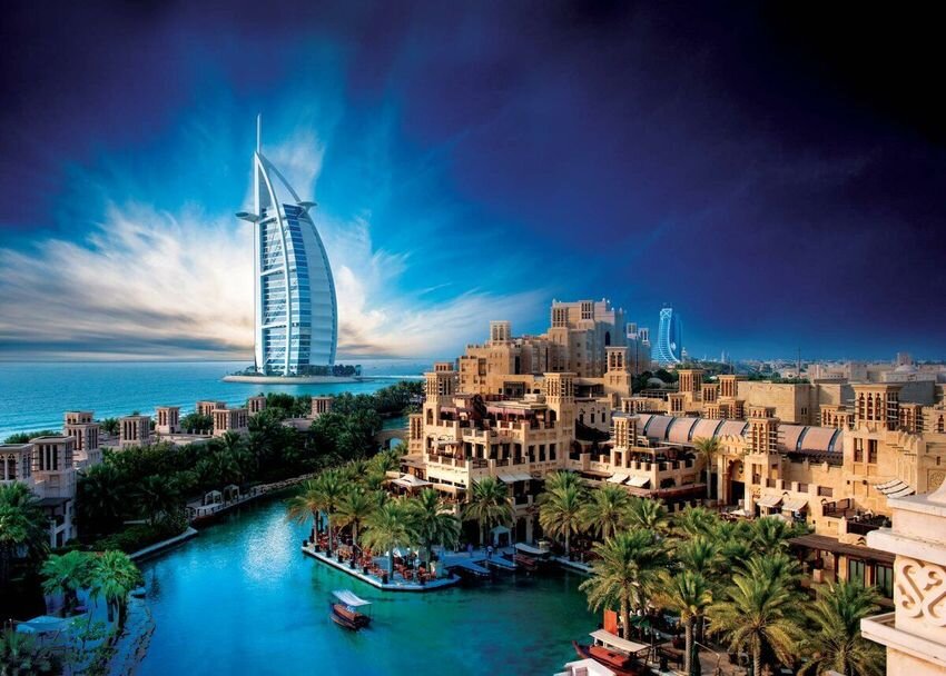 Вид из Мадината на Burj Al Arab