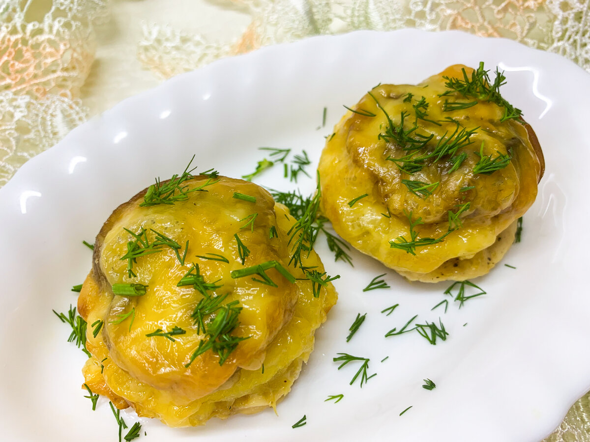 Нежная куриная грудка с ананасами, шампиньонами под сырной корочкой |  ВКУСняша | Дзен