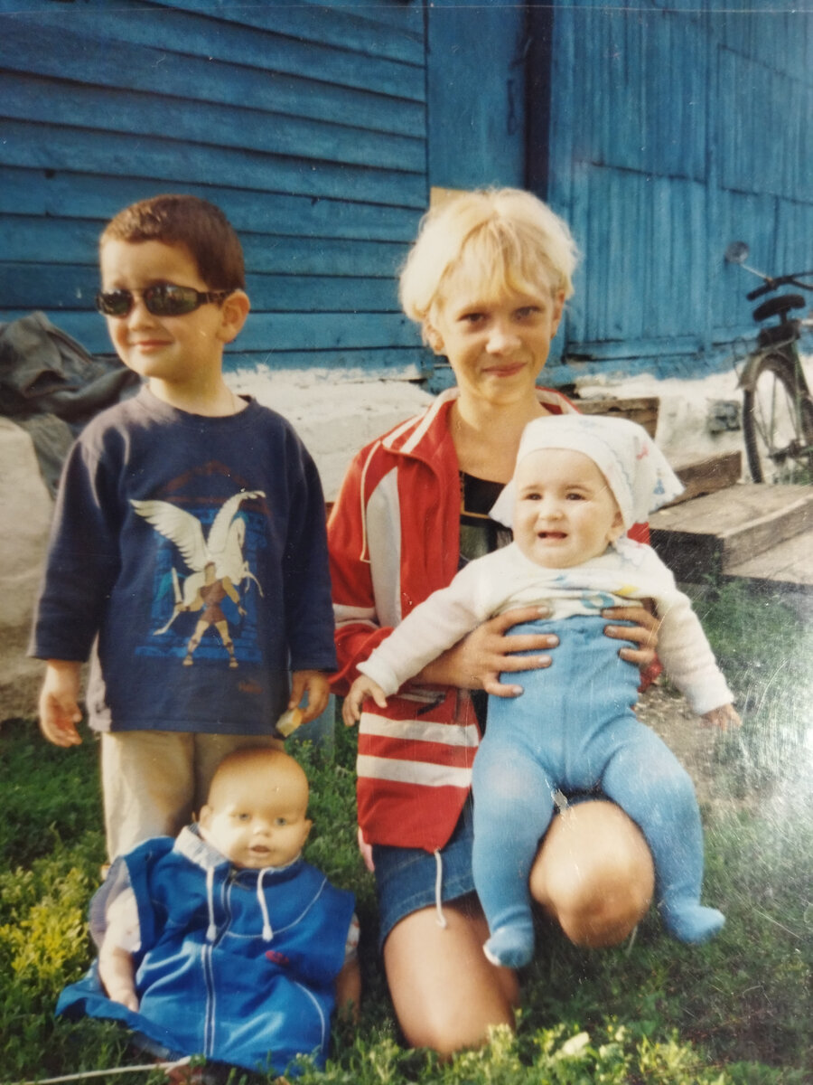 Кто на фото лишний? 🤣