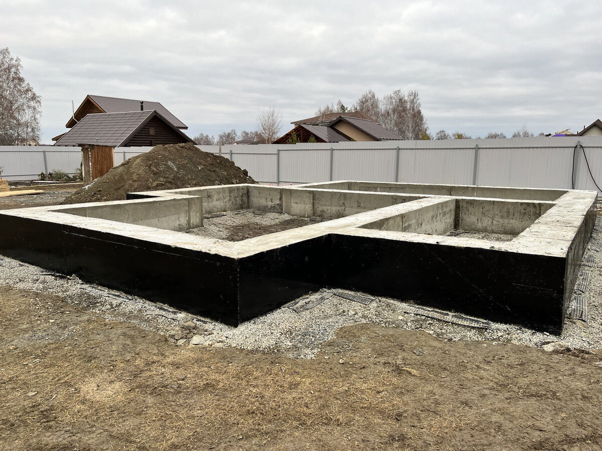 Фундамент на буронабивных сваях с монолитным ростверком