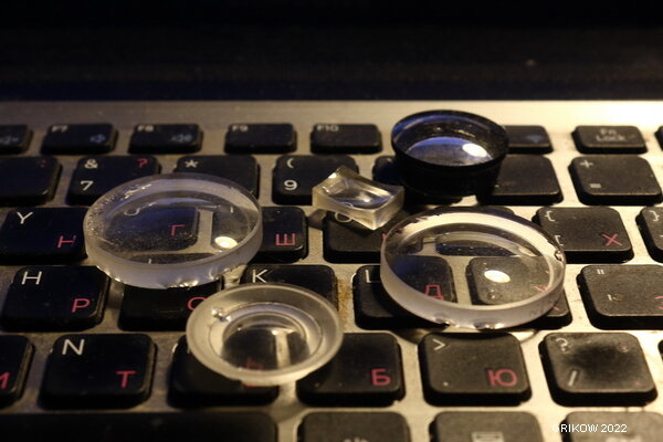 Линзы разной формы и назначения .
