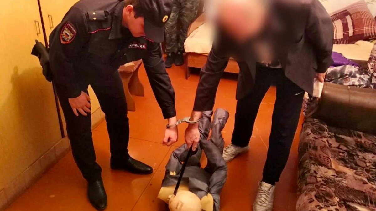    В Падах злоумышленник забил собутыльника до смерти и лег спатьНовости Саратова и области – Сетевое издание «Репортер64»