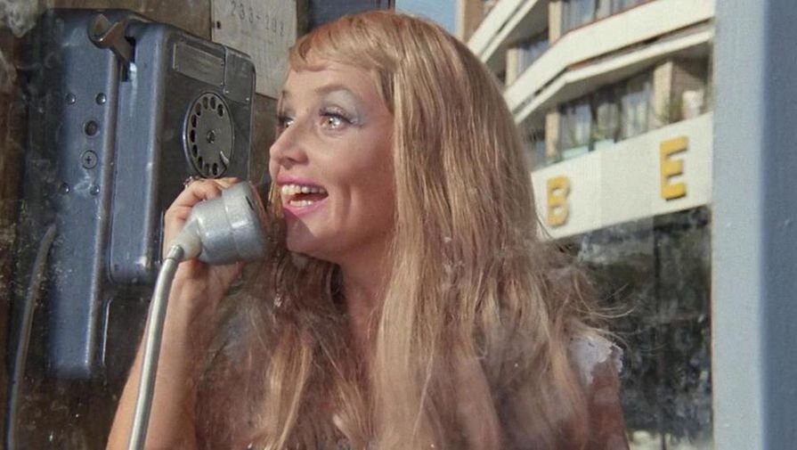 кадр из к/ф "Иван Васильевич меняет профессию", 1973. Режиссер Л.Гайдай 