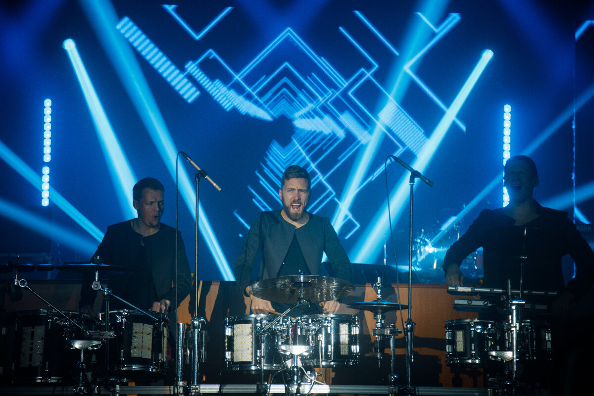 ШОУ БАРАБАНЩИКОВ «STERSS»