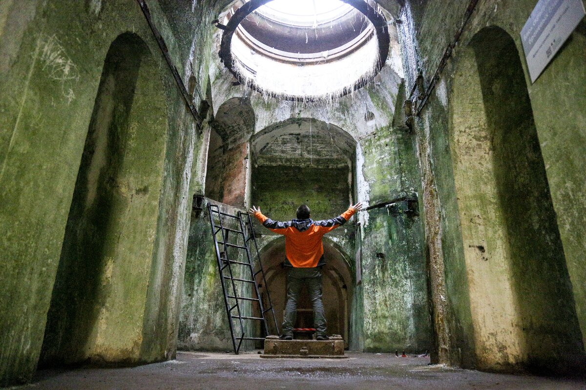 Исследую кронштадтский форт Риф