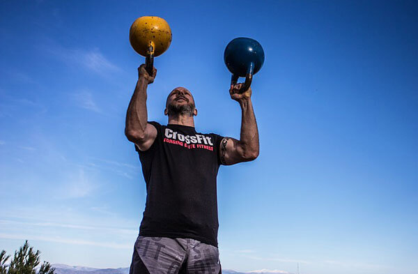 Девиз кроссфит-направления: Forging Elite Fitness (формирование элитного  фитнеса)