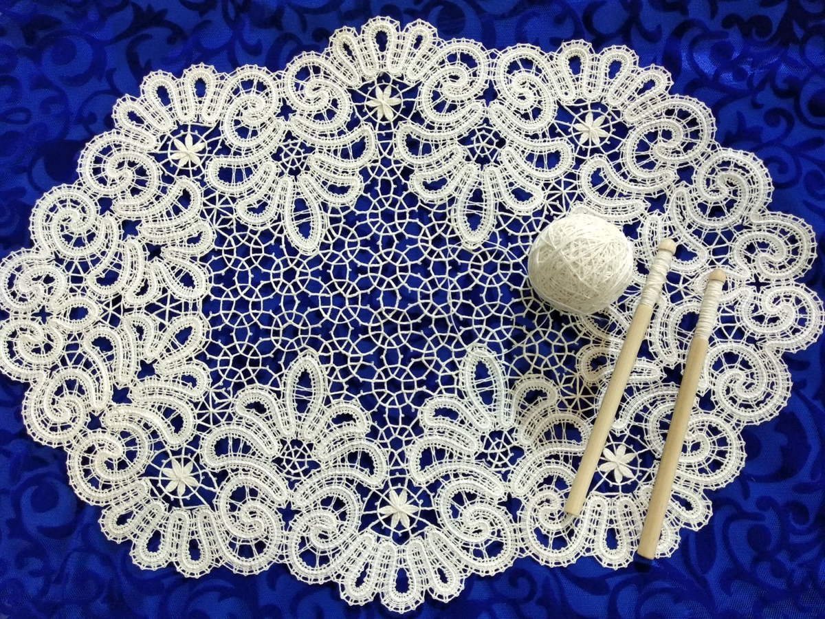 Reticella — итальянская техника плетения игольного кружева