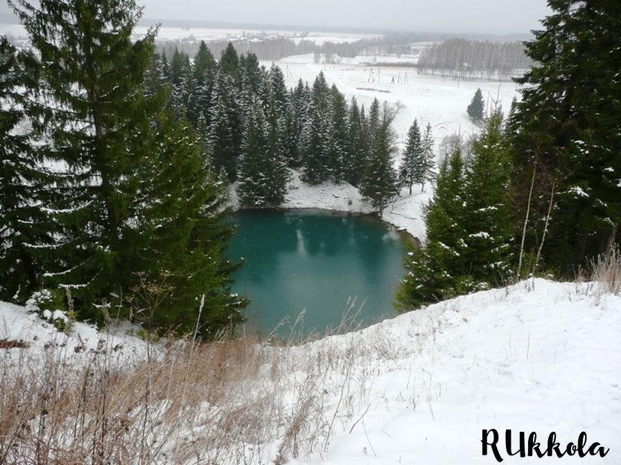 Озеро прекрасно в любое время года. Фото взято с сайта Forum.awd.ru