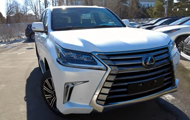 Лексус LX570 Luxury. Кто на нем ездит, и почему простые россияне не будут его покупать