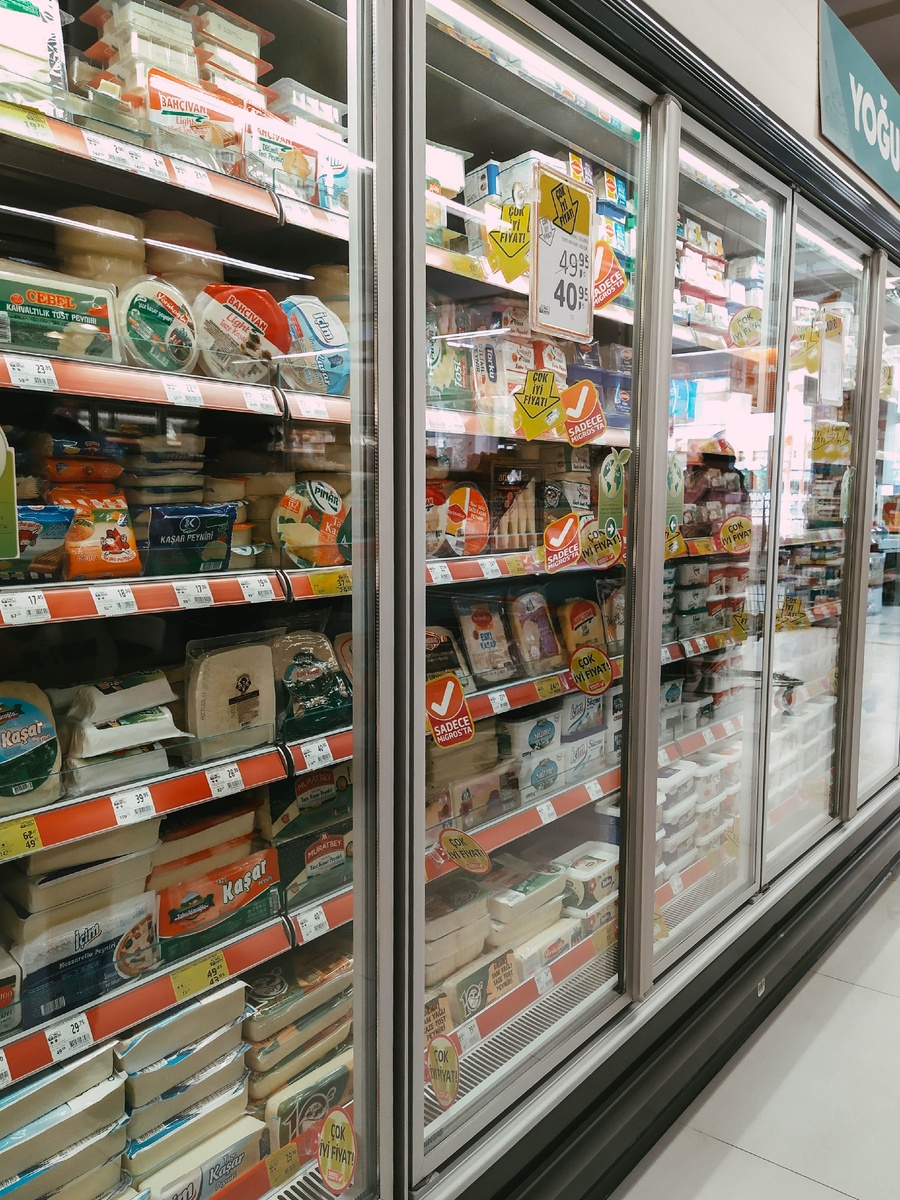 Супермаркет Мигрос. 