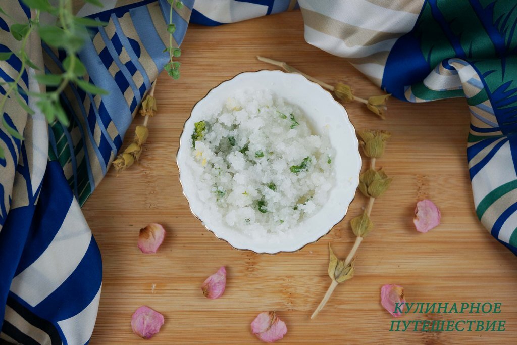 Домашний скраб для ног "Мохито"