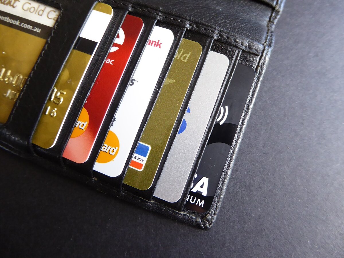 Почему кредитная карта это хорошо? Как ей пользоваться с выгодой для себя?