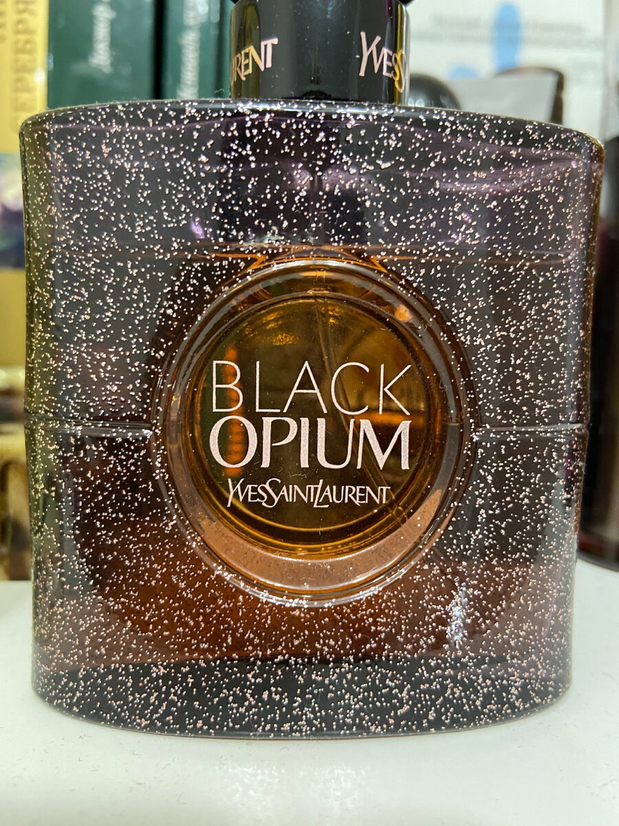 Black Opium Eau de Toilette Yves Saint Laurent 