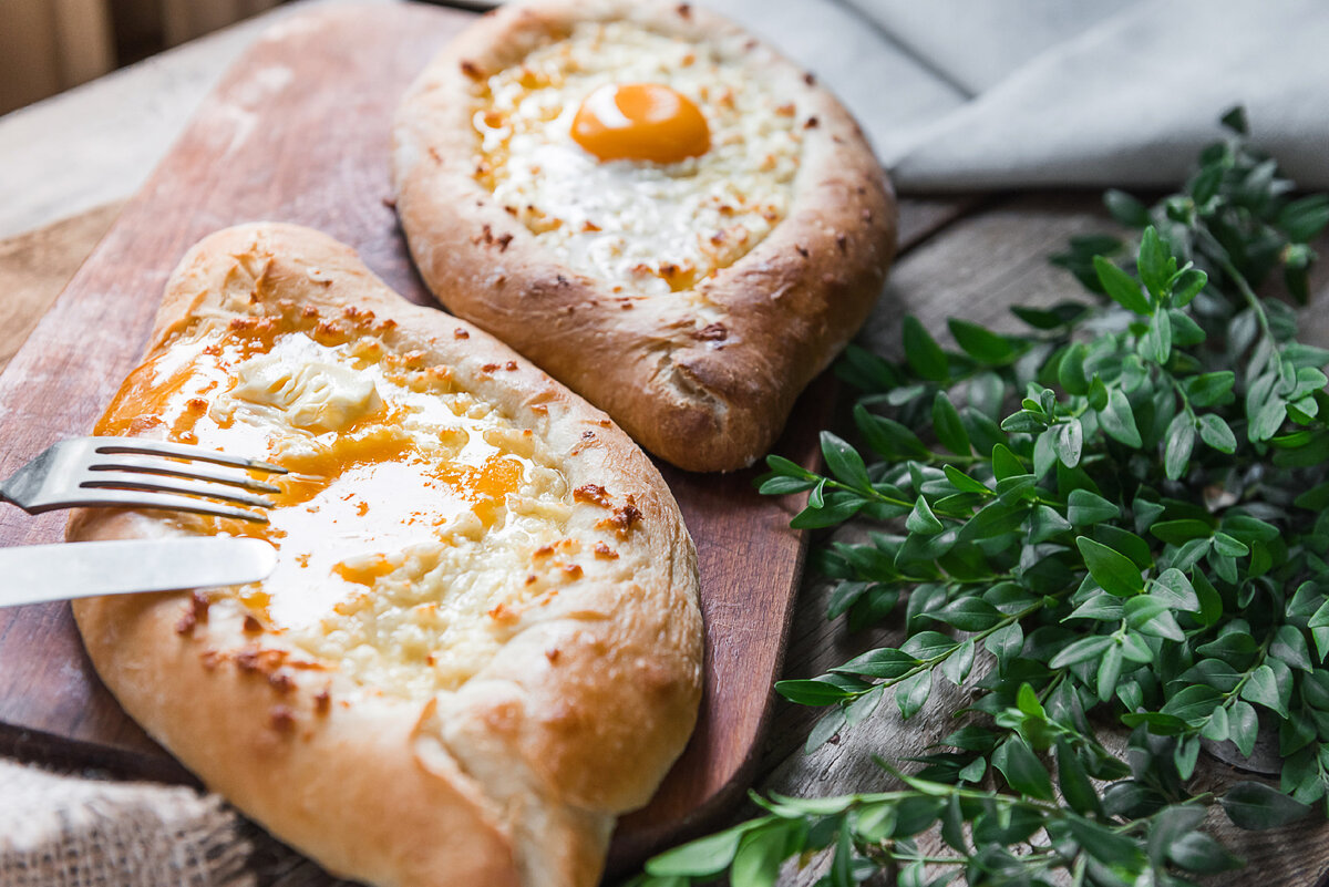 Хачапури с сыром и творогом
