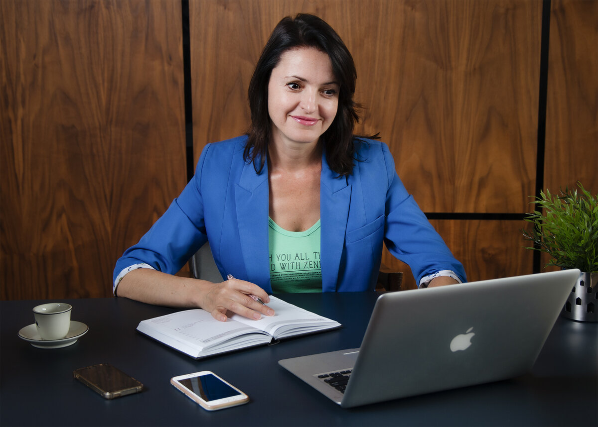 Лариса Шелудченко, автор методики развития памяти и внимания, эксперт в области развития мозга, сооснователь образовательного центра SMART&ART.