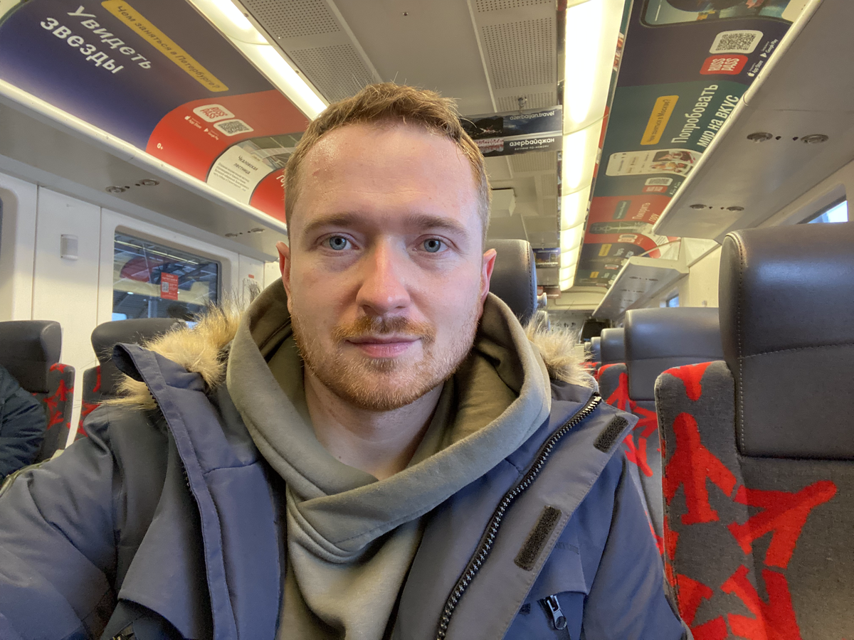 Аэроэкспресс довез меня из "Домодедово" до центра за 450 рублей.