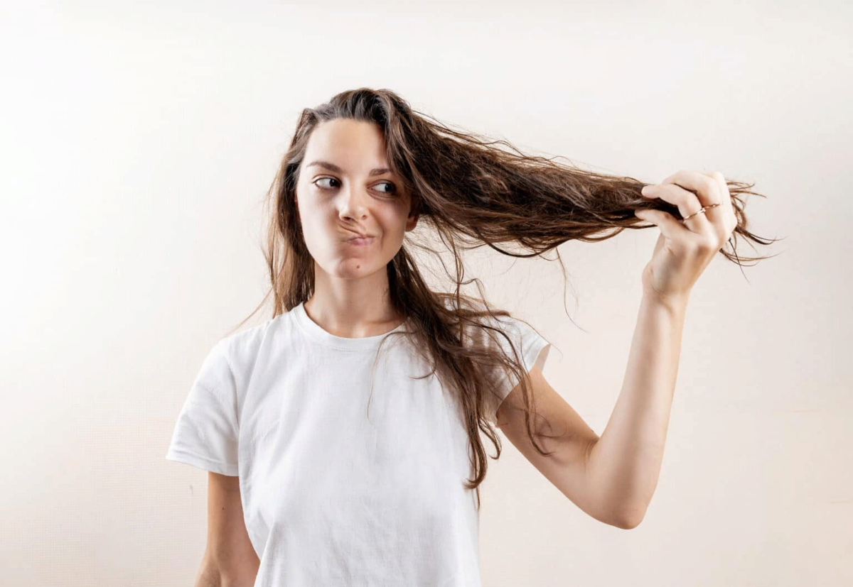Как уложить ломкие волосы
