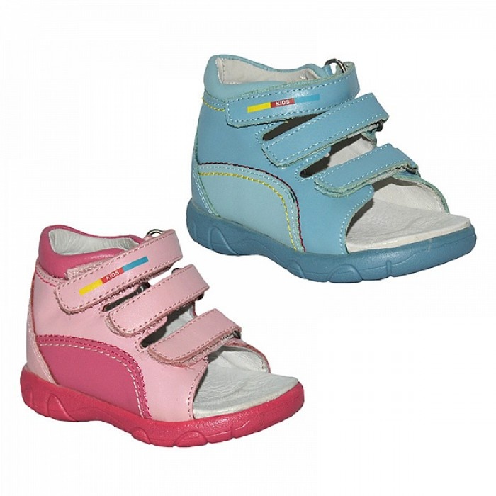 Обувь с высоким задником и жёстким берцем