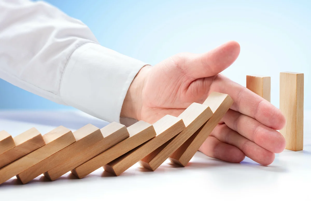 Только вот кубики падают в голове и рукой их не остановить...