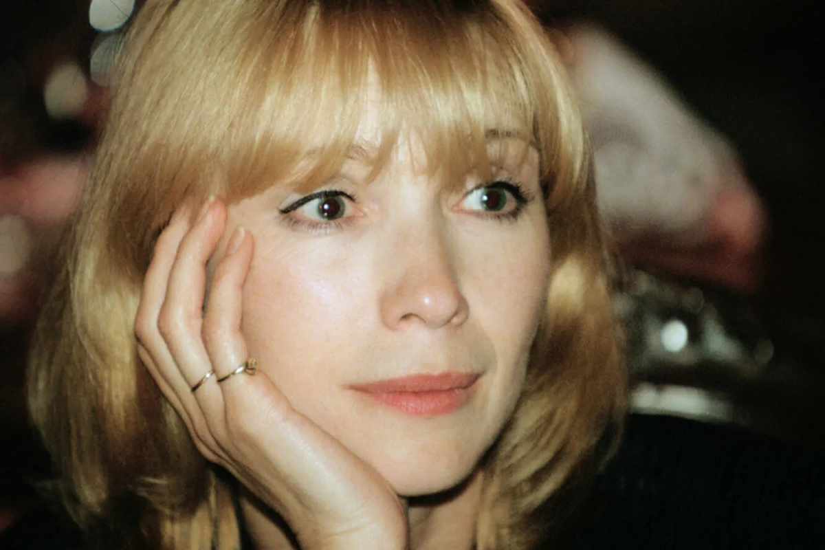 Марина Левтова