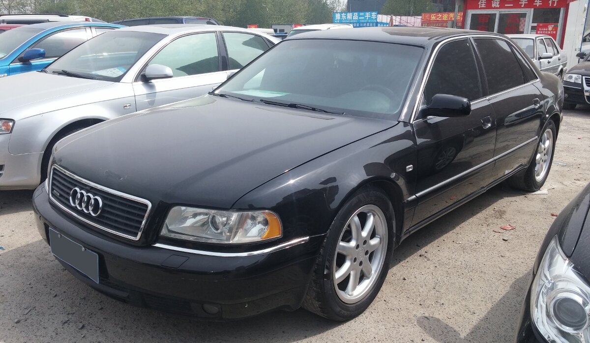 А после появился первый A8 Wikimedia commons, лицензия Creative Commons Attribution 2.0 Generic изменений нет