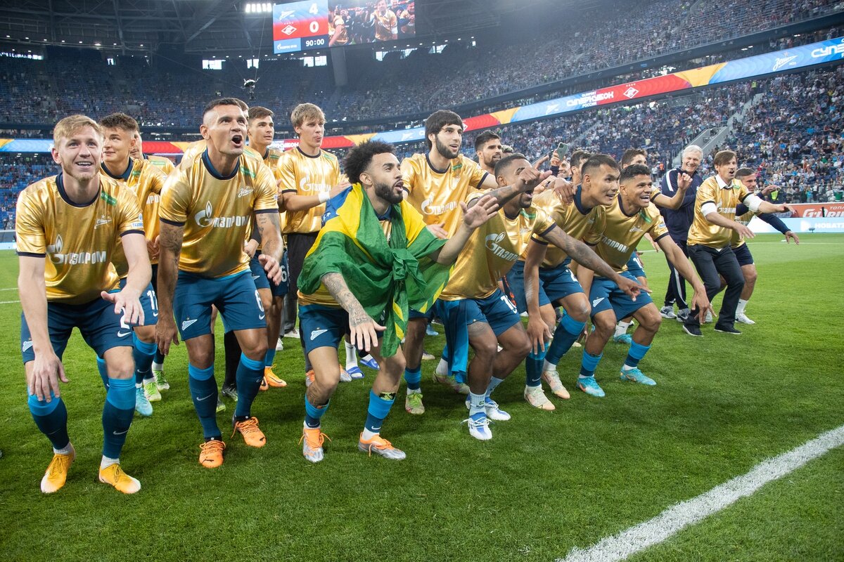 фото взято с сайта fc-zenit.ru