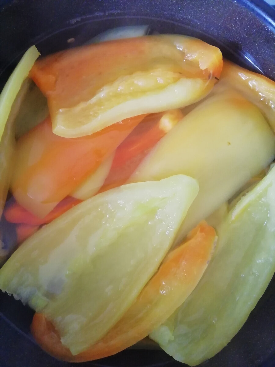 При варке перец должен остаться слегка жестким... (фото автора) 