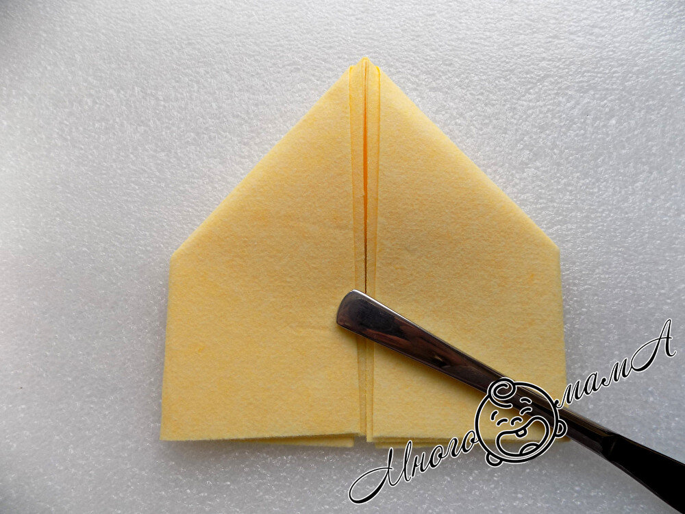 Как сложить салфетку «Пасхальный зайчик»: мастер-класс