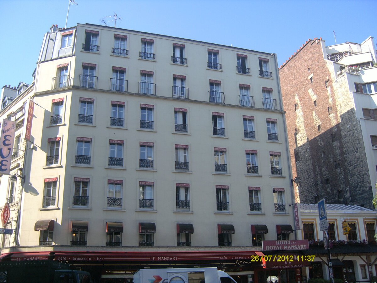 Мой отель Royal Mansart. Фото автора. 2012 год.