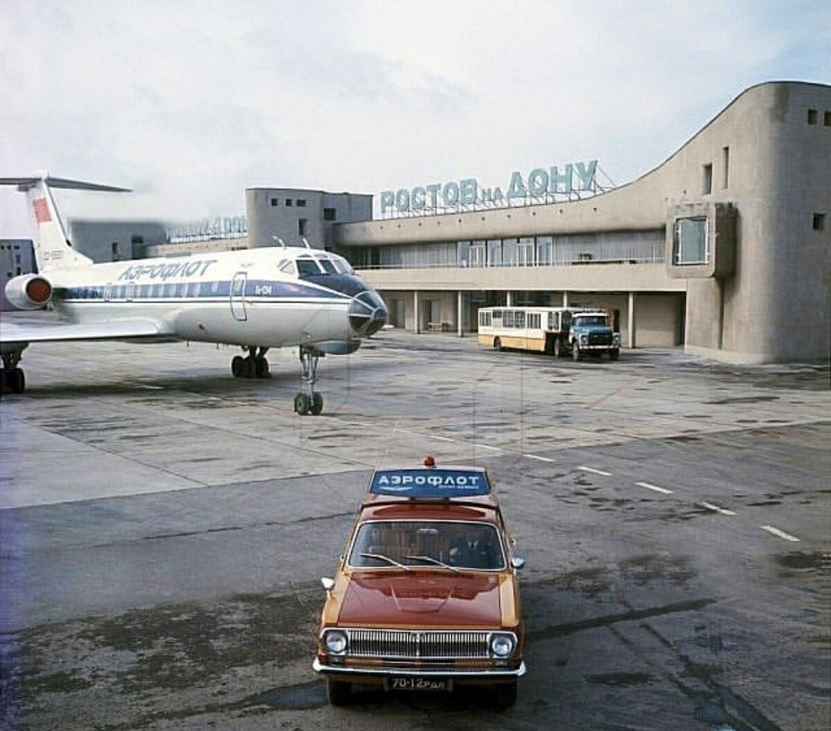 старый аэропорт в ростове на дону