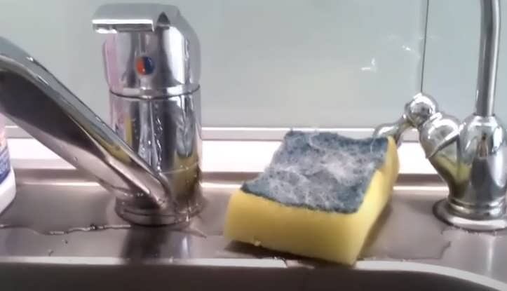 Течет кран в ванной: как починить / Капает из крана: как устранить проблему - «malino-v.ru»