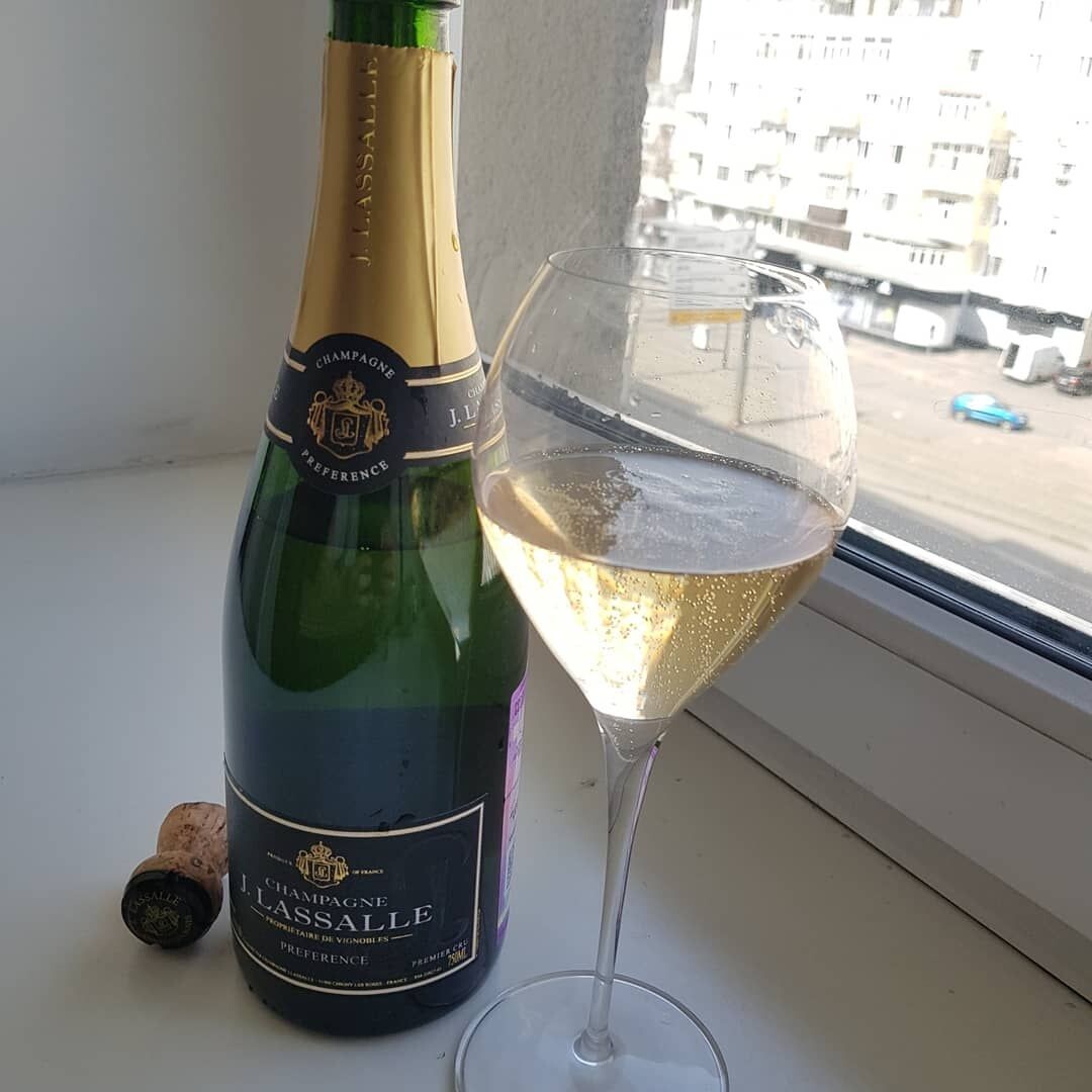 J. Lassalle, Préférence Brut Premier Cru - 2549 рублей в "Перекрёстке"