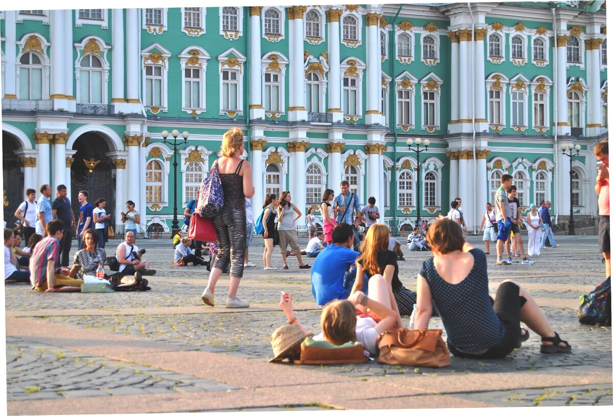 Дворцовая площадь (фото из личного архива автора)