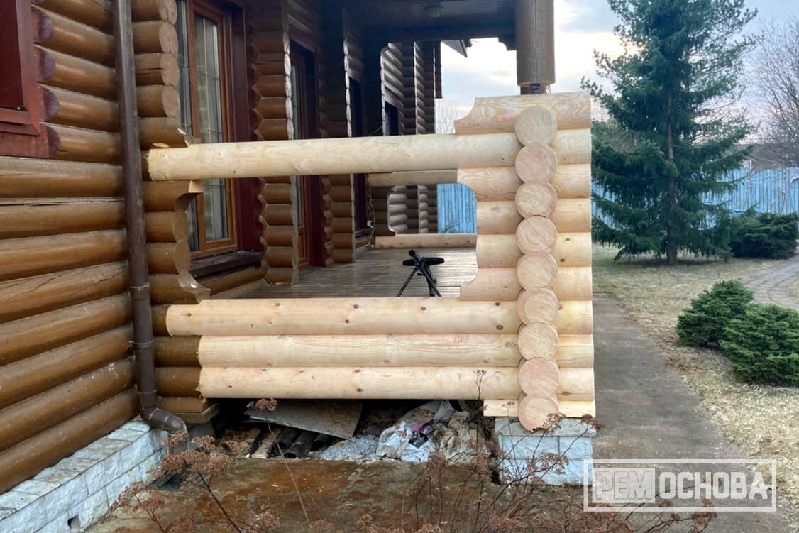Замена оцилиндрованных бревен на открытой террасе в СНТ "Токсовское"