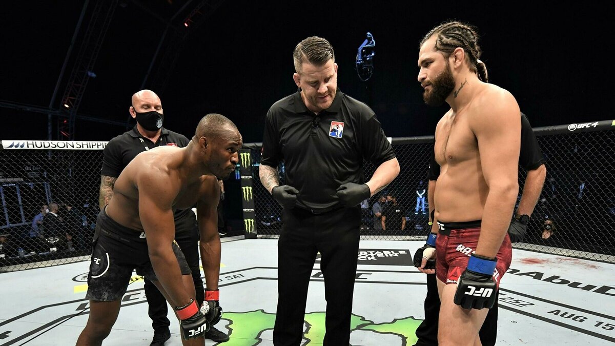 Бой которого все с нетерпением ждали  Усман -Масвидаль.  фото: картинки яндекса. 