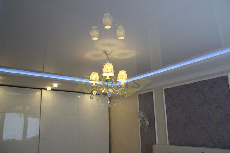 Глянцевые натяжные потолки в Новой Каховке