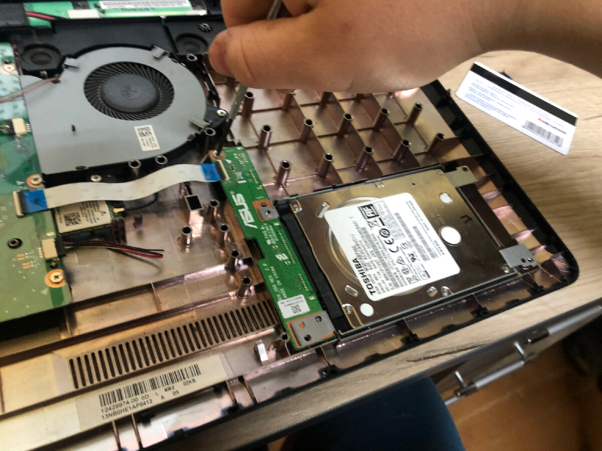 как установить винду с флешки на ноутбук msi