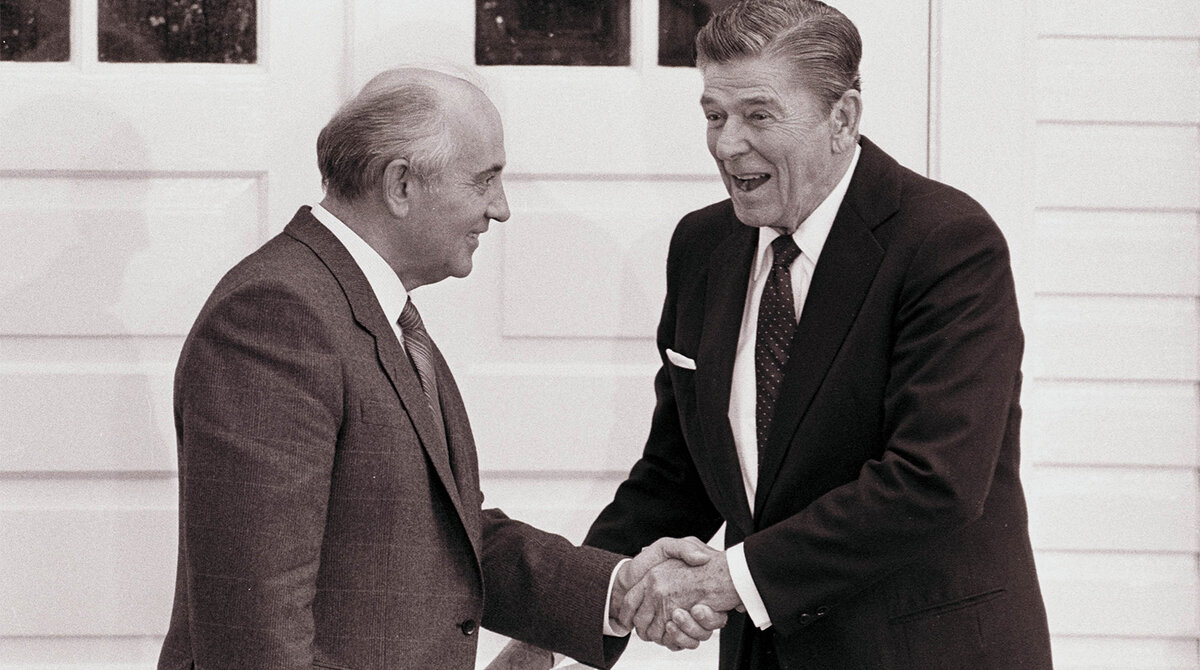 Леворукие (Из Интернета).