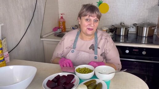 В РОССИИ ее любят все Это свекла! Простой салат из простых продуктов.