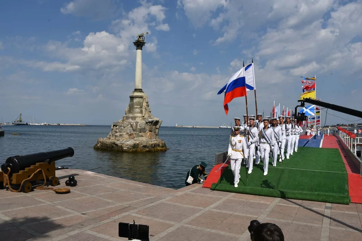 Черноморский флот севастополь фото