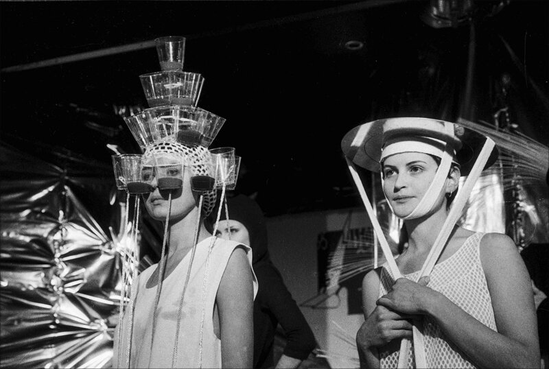 Показ альтернативной моды, 1997,  клуб «LSDance»