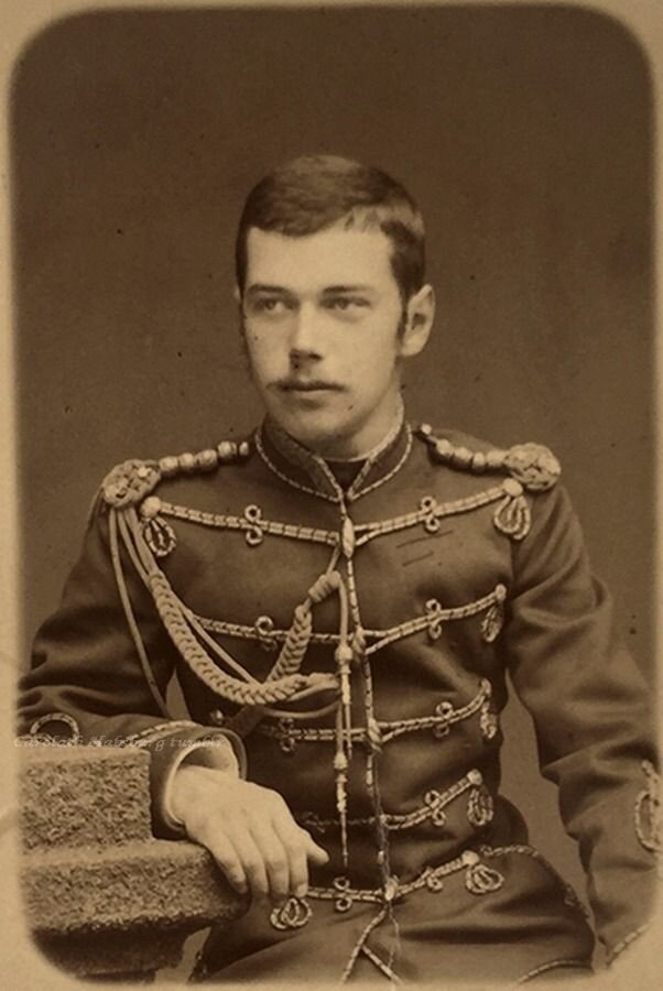 Цесаревич Николай 1890г.. ©carolathhabsburg.tumblr.com