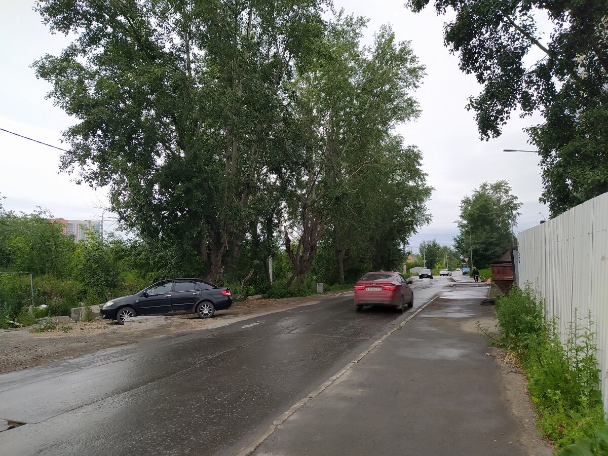 Улица Торфорезов (Екатеринбург)