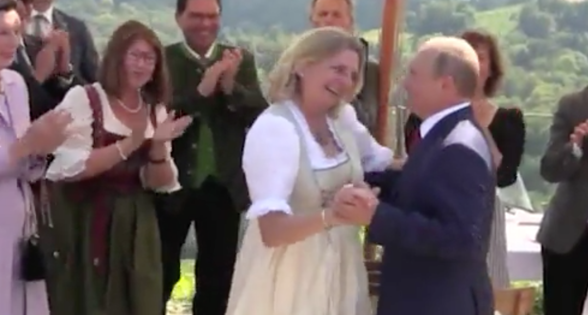 скрин видео "РЕН-ТВ"