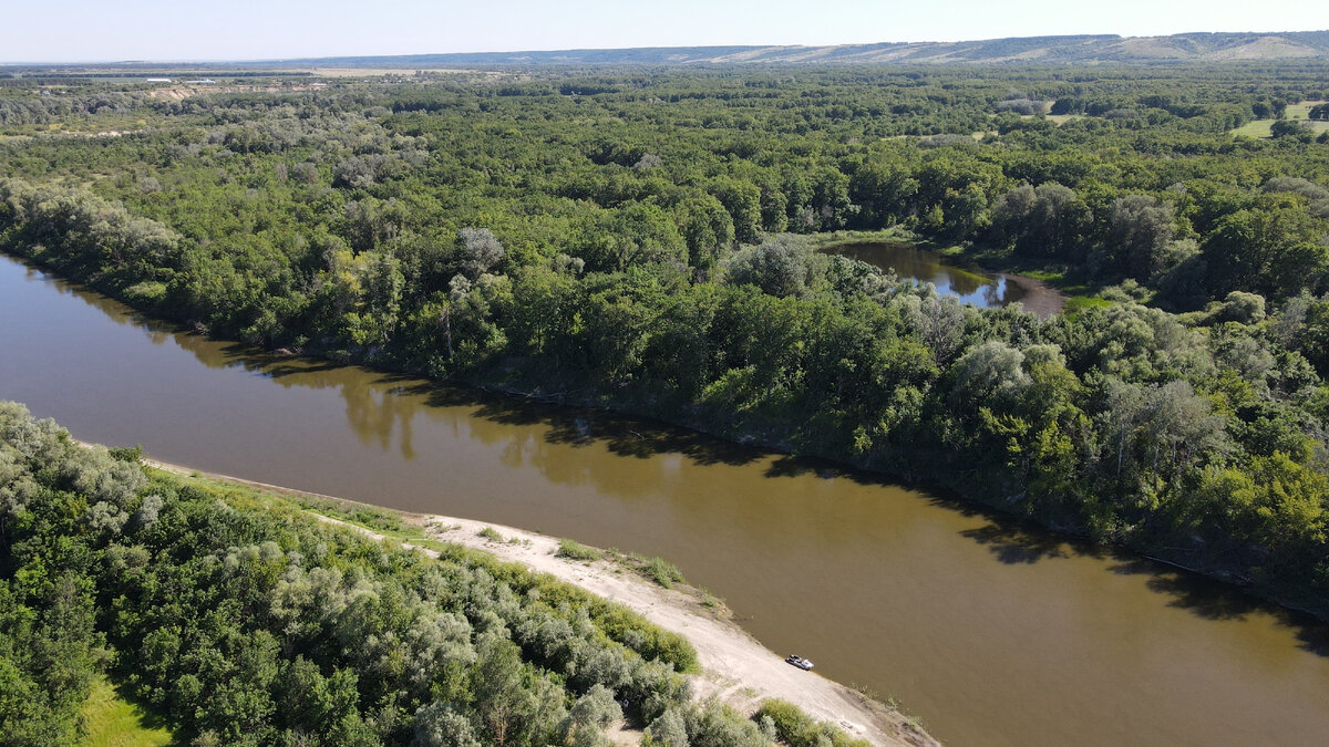 Коса Спорная. и лодка