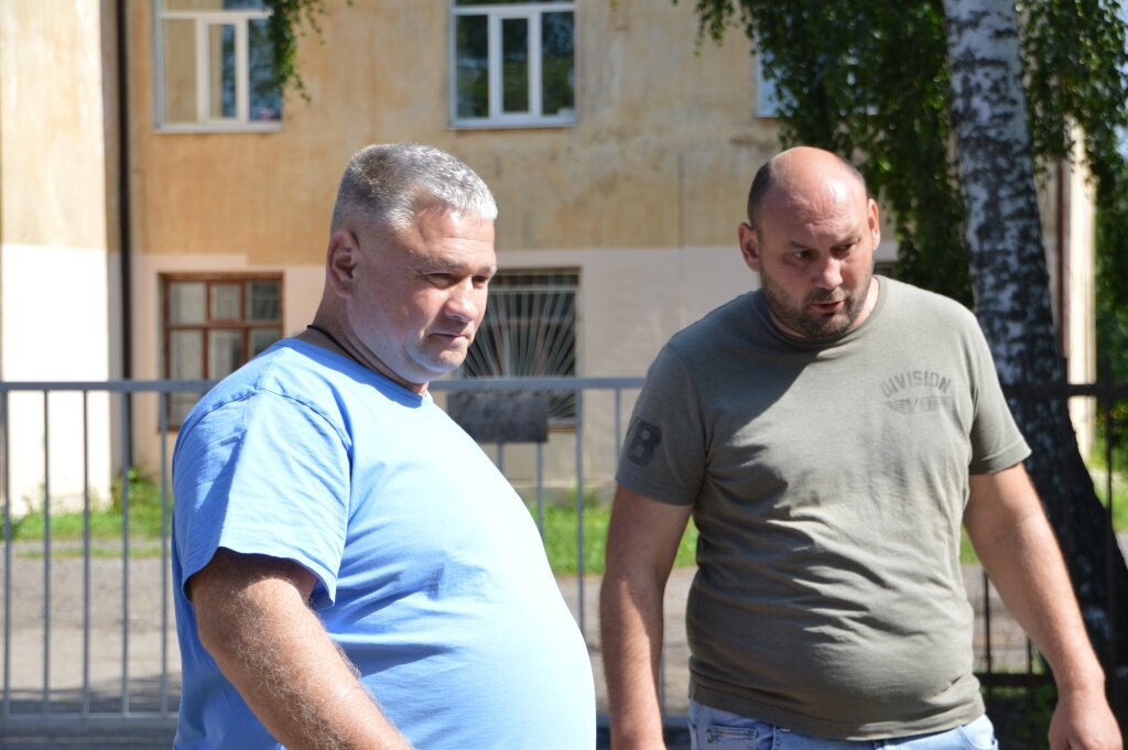В Твери депутат ТГД Родионов помог обновить дорогу возле медучреждений