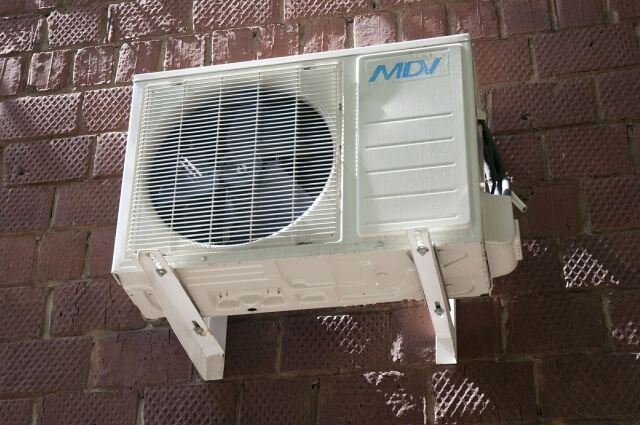    Как работает сплит-система и спасет ли она от смога?