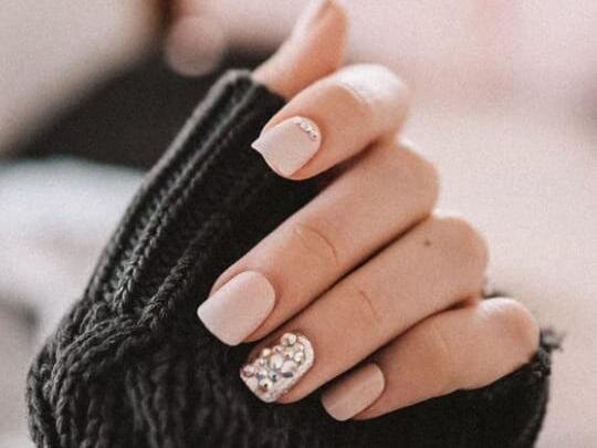 Ох уж эти женские ручки))  Как помочь мужчине стать успешнее?