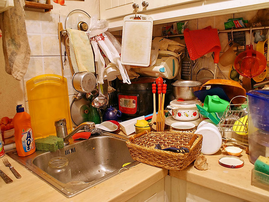 Nicht umsonst sagt man, Kochen sei das Gesicht einer echten Hausfrau. Schließlich scheint eine Frau fast die Hälfte ihres Lebens in diesem Raum zu verbringen. Kochen Sie das Abendessen, räumen Sie auf oder frühstücken Sie einfach mit einer Tasse Kaffee.-3