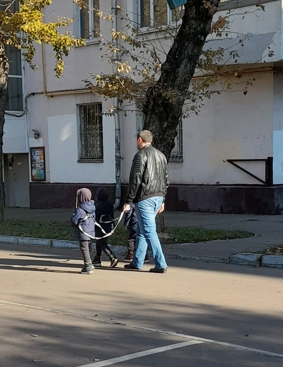 Сказка - ложь, да в ней намёк...